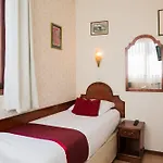 Atlanta Hotel 2*