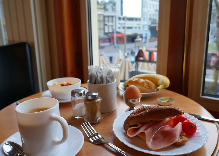 アトランタ アムステルダム