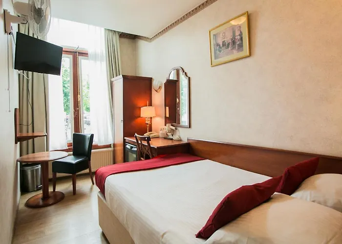 アトランタ 2* アムステルダム