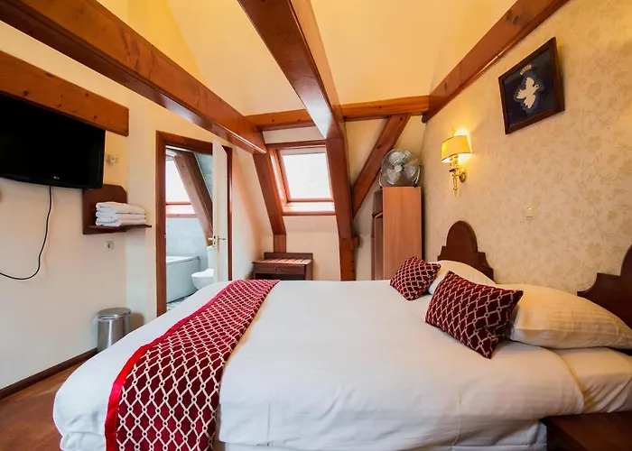 アトランタ ホテル 2*